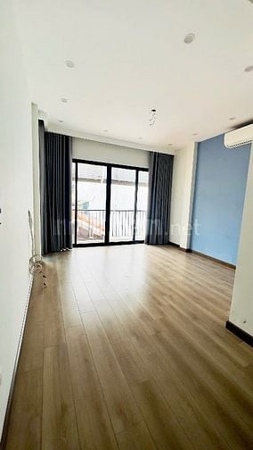 Cho thuê nhà nguyên căn tại lối 2 đường Giảng văn Minh