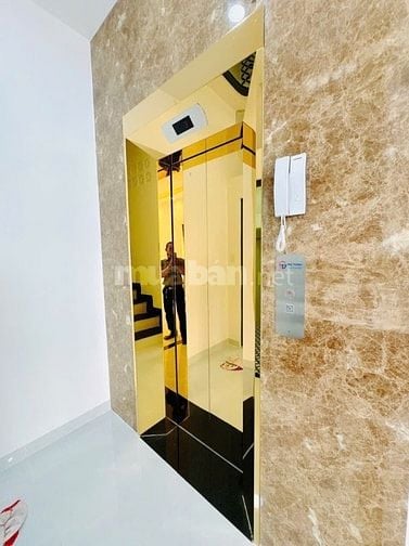 Bán nhà mới HXH Đặng Văn Ngữ 43m2 nở hậu 5.6m có thang máy 3 tầng