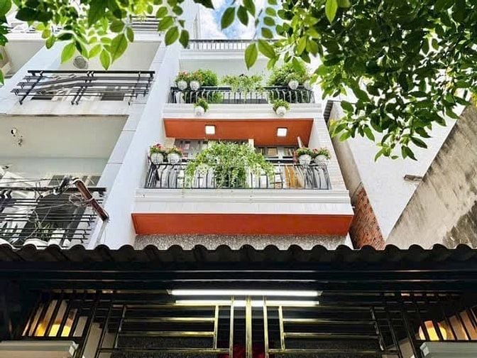 RẤT HIẾM - NHÀ 3TẦNG Đ.Trần Cao Vân, 53,5m2 Chỉ 3.8 TỶ Ngay Phú Nhuận 