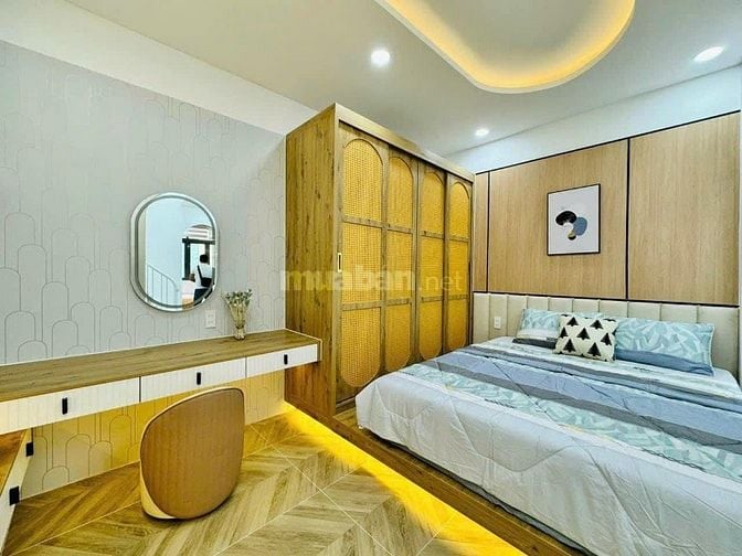 Cần bán nhà 72m2 Nơ Trang Long, P13, Bình Thạnh. Gần Cầu Đỏ, SHR