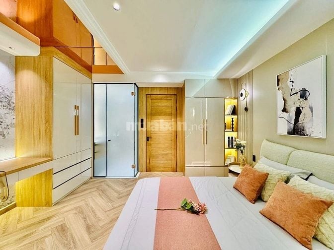 Cần vốn KD bán gấp nhà Gia Phú, P1, Q6. Chỉ 2,45tỷ. 64m2. Hẻm 6m