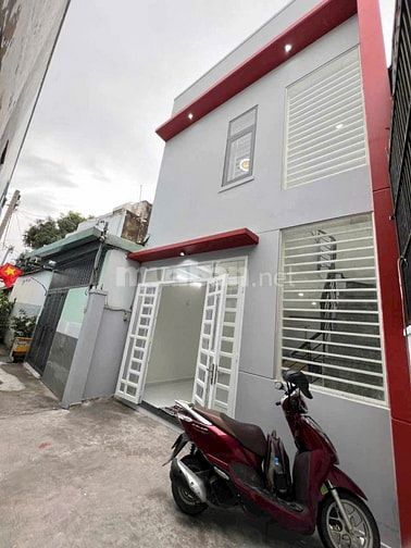 BÁN NHÀ 2 TẦNG ĐÚC XTT 8-4 HÓC MÔN GIÁ RẺ 3.58 TỶ 