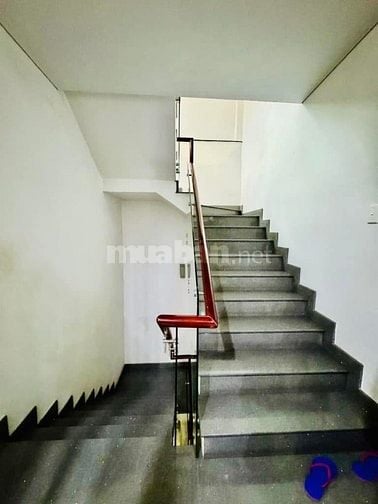 Trả nợ ngân hàng bán gấp nhà Hoàng Ngân, P16, Q8. Chỉ 2,3tỷ. 58m2.