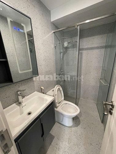 Nhà Đẹp Lô góc Hoàng Hoa Thám, DT 32m2 6 tầng MT 3.8m, Giá 7.69 tỷ