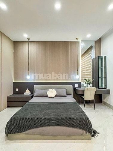 Nhà Đẹp Hoàng Sa, Quận 3 dt 64m2 / 3ty550. Sổ sẵn sang tên ngay