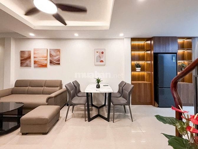 Nhà 3 Tầng Mới đường 3 Tháng 2, Quận 10- 3 Tỷ 400/ 58m2- Sổ Riêng