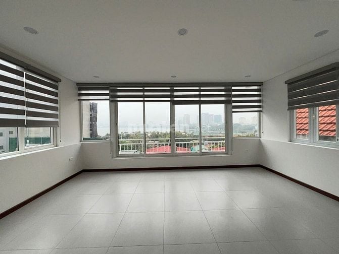 Cần gấp: Cho thuê lâu dài nhà chất lượng cao tại Âu Cơ, Q. Tây Hồ