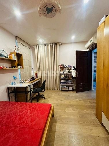 Biệt thự S 153m2, 9m mặt tiền, vỉa hè 2 bên, đối diện công viên, đẹp