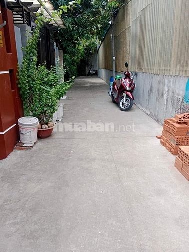 Cho thuê nhà 92,7 m2,đường nam lân 4, xã bà điểm, huyện hóc môn 