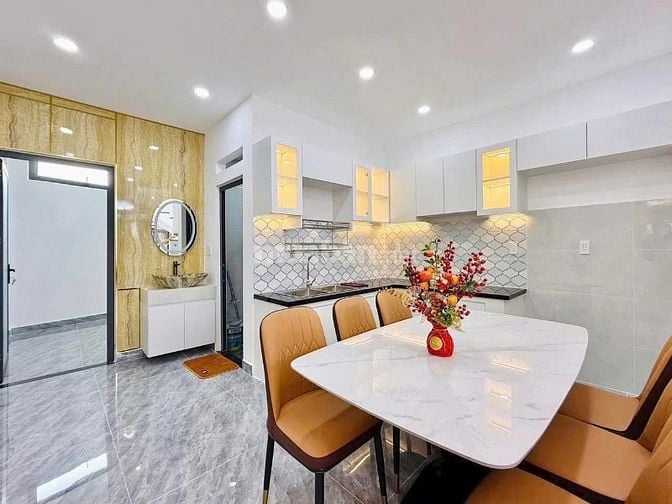 Ngộp chủ cần bán căn nhà DT 58,5m2, Mai Xuân Thưởng, Q.Bình Thạnh.
