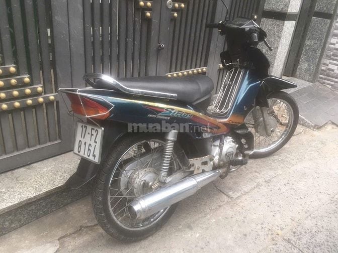 Bán xe Sirius 2002 màu xanh và Wave RSX 2018, màu đen xám