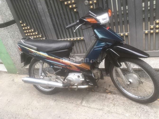 Bán xe Sirius 2002 màu xanh và Wave RSX 2018, màu đen xám