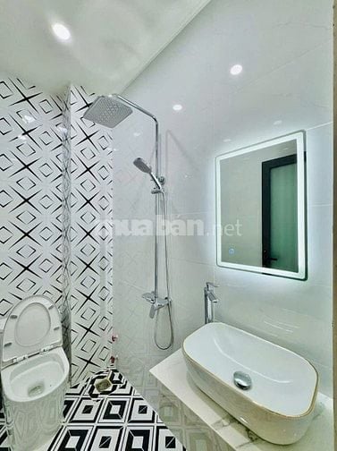 Bán giá ngộp! Căn ngay Lê Trực, Bình Thạnh 48,2m2 chỉ 2 tỷ 350 gần chợ