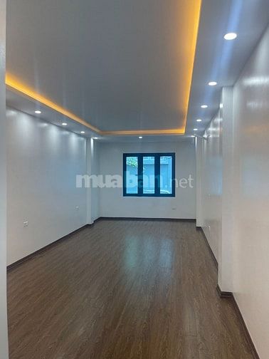 Bán nhà Lạc Trung xây mới ô tô đỗ qua nhà 2 thoáng, 50m2, 6t, 14.8 tỷ.