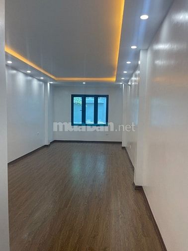 Bán nhà Lạc Trung xây mới ô tô đỗ qua nhà 2 thoáng, 50m2, 6t, 14.8 tỷ.