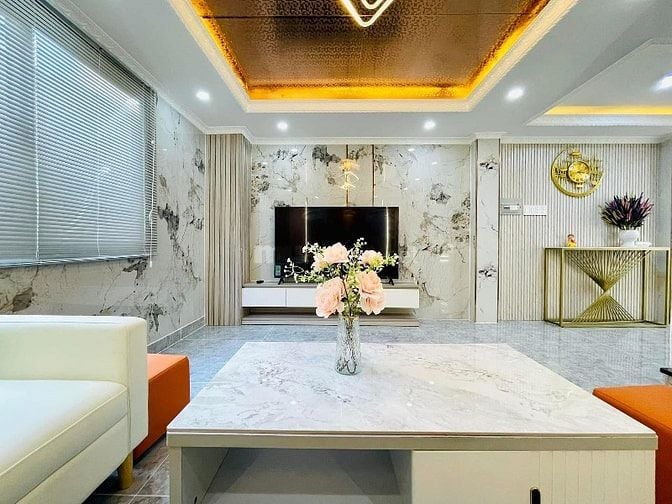 Đi nước ngoài bán gấp nhà Quốc Hương, Thảo Điền, Q2. Giá chỉ 2,42Tỷ
