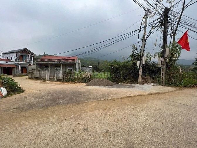 Mảnh đất tiện lợi cho kinh doanh và buôn bán