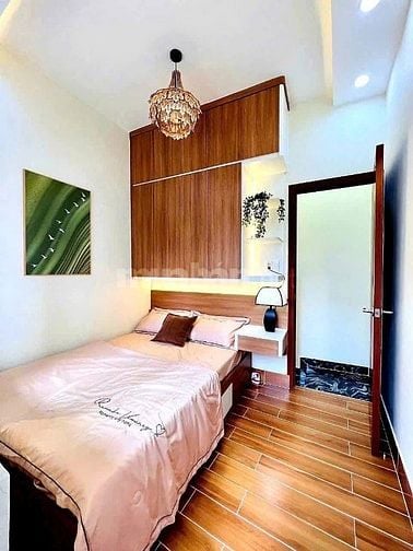 Bán nhà 2 Lầu Nguyễn Thiện Thuật, P2, Q3 giá 3tỷ590-4PN-56m2  