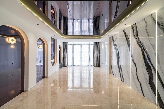 Siêu phẩm 4 Lầu THANG MÁY tuyệt đẹp CAO CẤP hẻm xe hơi Nguyễn Văn Khối