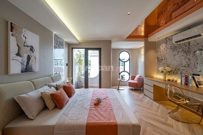 Siêu phẩm 4 Lầu THANG MÁY tuyệt đẹp CAO CẤP hẻm xe hơi Nguyễn Văn Khối