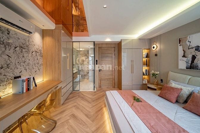 Siêu phẩm 4 Lầu THANG MÁY tuyệt đẹp CAO CẤP hẻm xe hơi Nguyễn Văn Khối