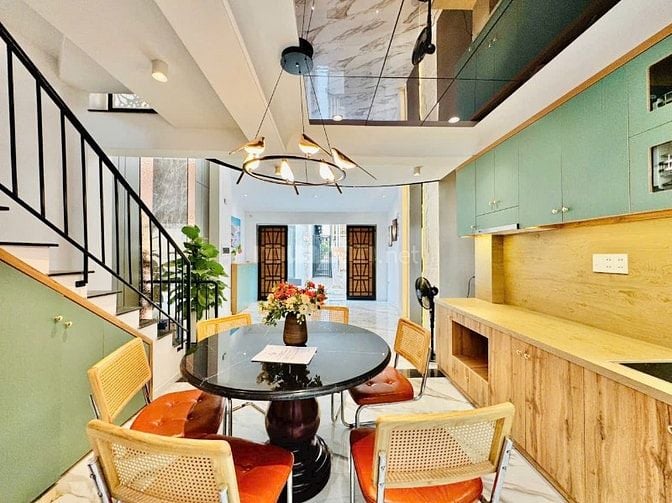 CHÍNH CHỦ BÁN NHÀ ĐẸP LÊ ĐỨC THỌ GÒ VẤP HƠN 6 ĐỒNG XE HƠI VÔ TRONG NHÀ