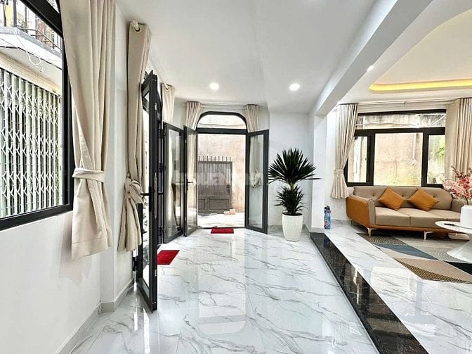 Bán Nhà Đẹp 1 Lầu Hồ Văn Huê,P9,Q Phú Nhuận Giá 2tỷ8 Sổ Riêng
