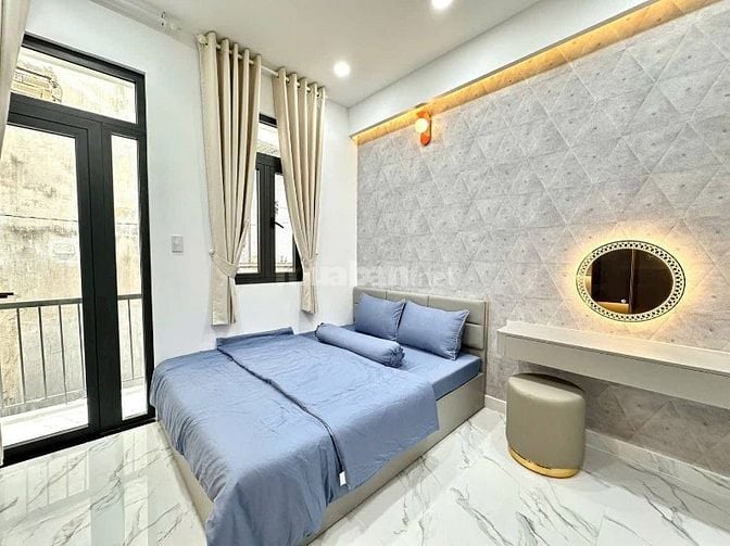Bán Nhà Đẹp 1 Lầu Hồ Văn Huê,P9,Q Phú Nhuận Giá 2tỷ8 Sổ Riêng