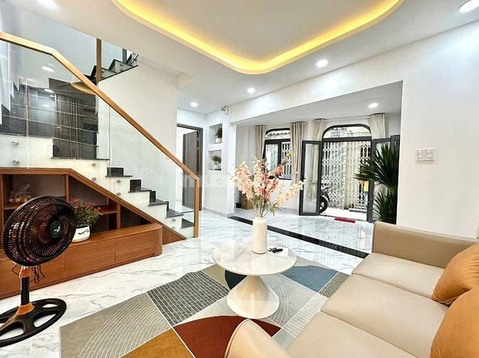 Bán Nhà Đẹp 1 Lầu Hồ Văn Huê,P9,Q Phú Nhuận Giá 2tỷ8 Sổ Riêng