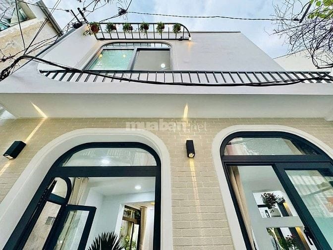 Bán Nhà Đẹp 1 Lầu Hồ Văn Huê,P9,Q Phú Nhuận Giá 2tỷ8 Sổ Riêng