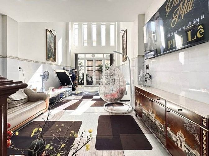 Kẹt tiền bán nhà Nguyễn Tri Phương, Phường 4, Quận 10, Giá 3 tỷ 200