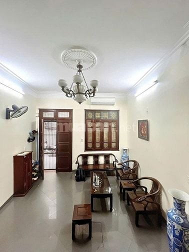 Bán nhà địa chỉ 8 ngõ 91, Nguyễn Phúc Lai, gần hồ Hoàng Cầu chính chủ