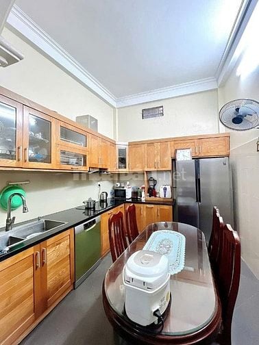 Bán nhà địa chỉ 8 ngõ 91, Nguyễn Phúc Lai, gần hồ Hoàng Cầu chính chủ
