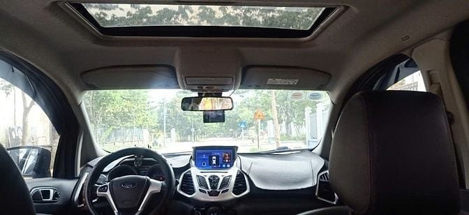 Bán rẻ FORD ECOSPORT TITANIUM 2015 Zin độ full options rất đẹp!