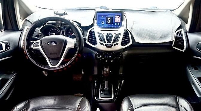 Bán rẻ FORD ECOSPORT TITANIUM 2015 Zin độ full options rất đẹp!