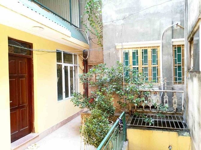 Cho thuê phòng trọ tầng 1 20m2 phố Bạch Mai, Thanh Nhàn, Hai Bà Trưng,