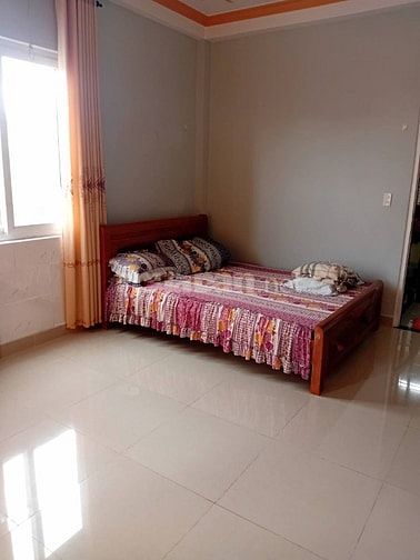 Cho thuê nhà 3 phòng đà lạt 10triệu/tháng đường ôtô nhà xây kiên cố