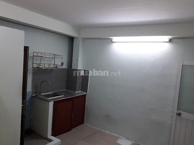 Cho thuê Nhà 4 tầng Hẻm Xe Hơi 56m2 đường Lê Hồng Phong Q10