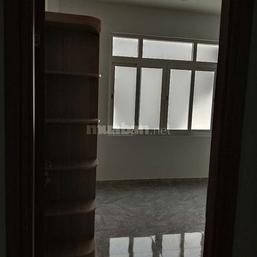 Bán nhà đường Phạm Văn Bạch, p 15, quận Tân Bình