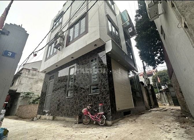 BÁN NHÀ HỒ TÙNG MẬU, LÔ GÓC 3 THOÁNG, 40M2 × 3.5 TẦNG, 4PN, 8.5 TỶ