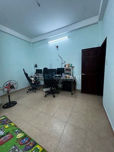 nhà 3 tầng hẻm 8m sau siêu thị emart2 phường 14 gò vấp