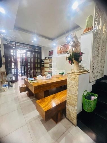 GẤP GIẢM 4 TỶ- MẶT TIỀN QUẬN 1- ĐƯỜNG 8M- 6 TẦNG- 43m2- 12,x TỶ TL
