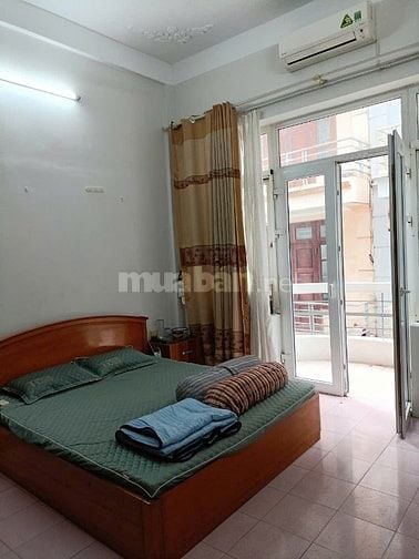 Cho thuê nhà ngõ oto phố Bạch Mai 40m2/ 4tầng/3 PN/ full NT/tiện KD 