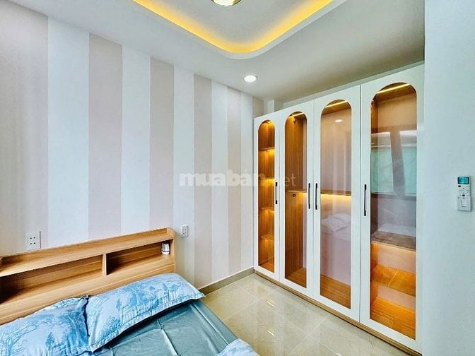 Thanh lý nhà Hẻm 5m Lê Quang Định-P11-Q Bình Thạnh 2tỷ950 giá 2tỷ950 