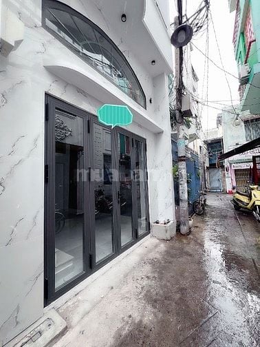 Bán nhà hẻm oto 4 tầng Cô Giang Phú Nhuận 4PN có sân thượng nhà mới