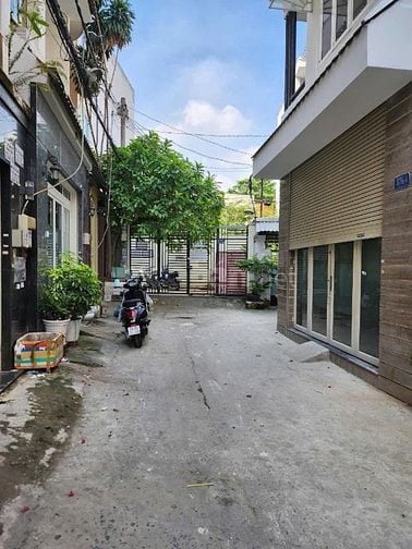 Bán Nhà Riêng 33,1m2, giá tốt 2,05tỷ view đẹp tại Chu Văn An, P12, BT