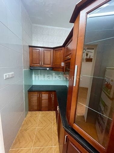 Chính chủ cho thuê căn hộ tập thể 5T1 Ngõ 62  Nguyễn Chí Thanh Hà nội