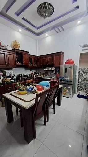 NHÀ 3 TẦNG – 4PN – HẺM 1041 TRẦN XUÂN SOẠN – SÁT HIM LAM – GIÁ 6.95 TỶ