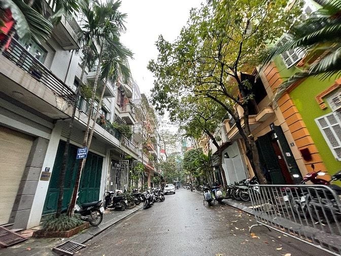 Bán nhà ngõ 40 Trung Kính, Cầu Giấy, Hà Nội