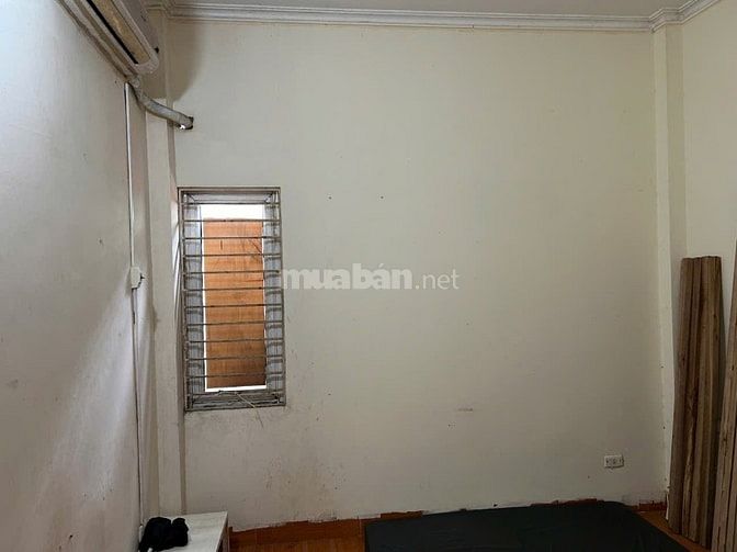 Cho thuê phòng trọ đường La Thành, gần ĐH Văn hóa, 13m2, đủ tiện nghi 